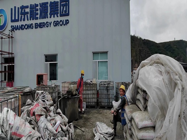 十月田镇厂房地面下沉注浆加固